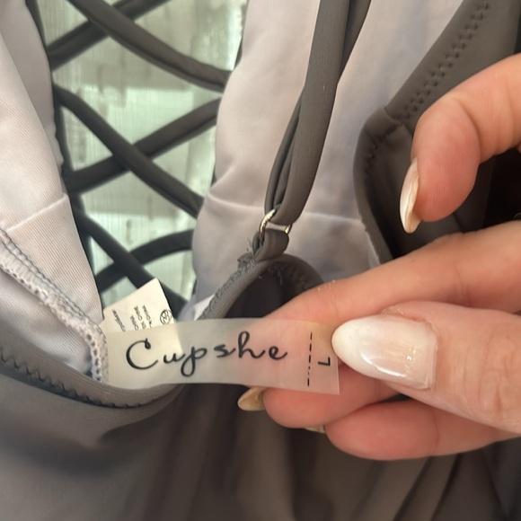 CUPSHE Size Large green one piece zig zag style bathing suit - Picture 5 of 5